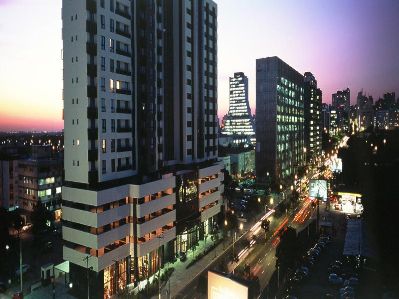 hotel Intercity Porto Alegre