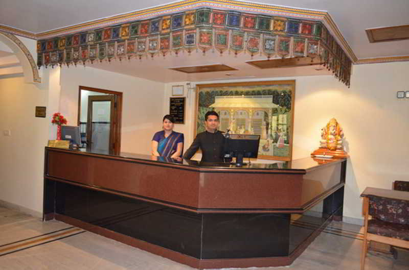 hotel Maharani Palace
