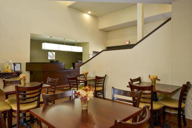hotel Sleep Inn North