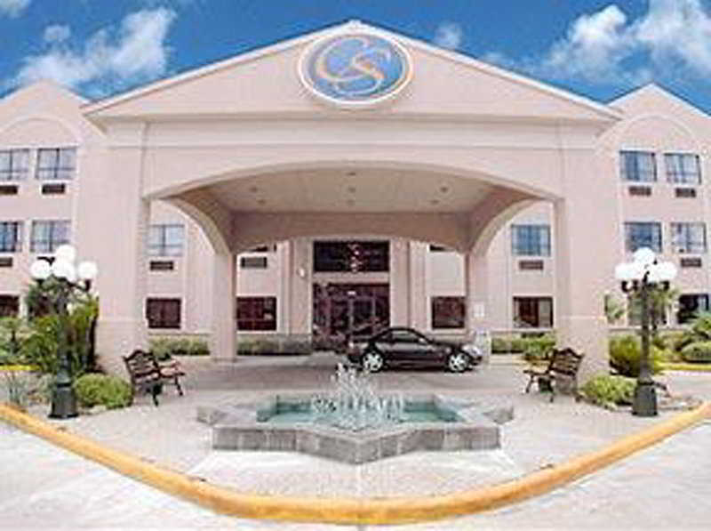 hotel Comfort Suites Near The Galleria