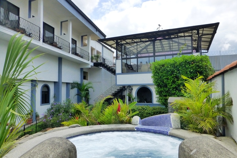 hotel Santo Tomas