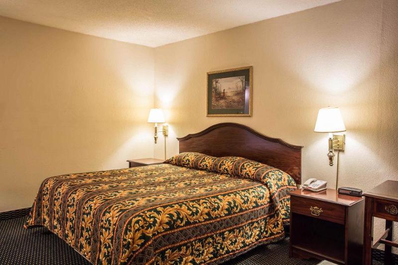 hotel Quality Inn & Suites