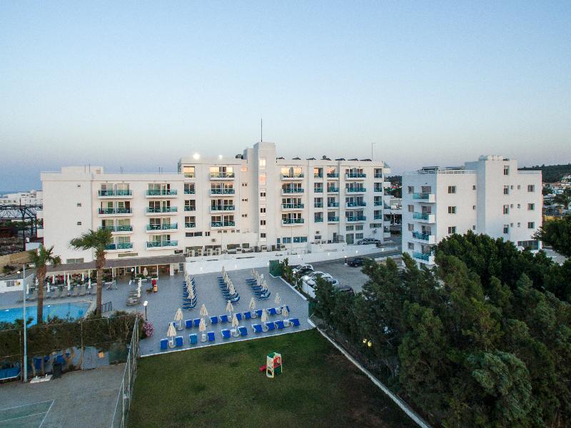hotel Kapetanios Bay