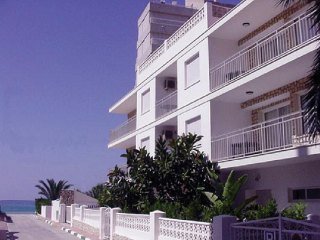 apartamentos Caleta