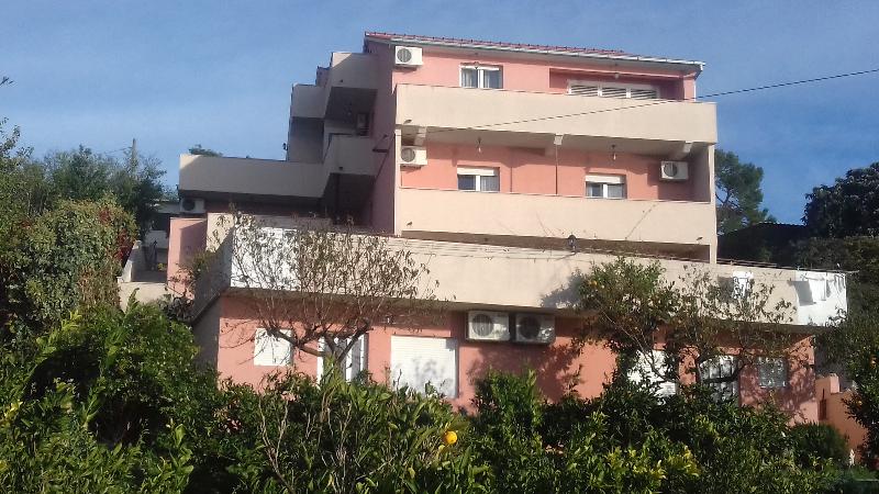 hotel Villa Luketa
