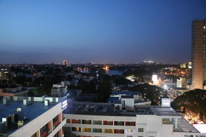 hotel Vivanta By Taj - M G Road, Bangalore