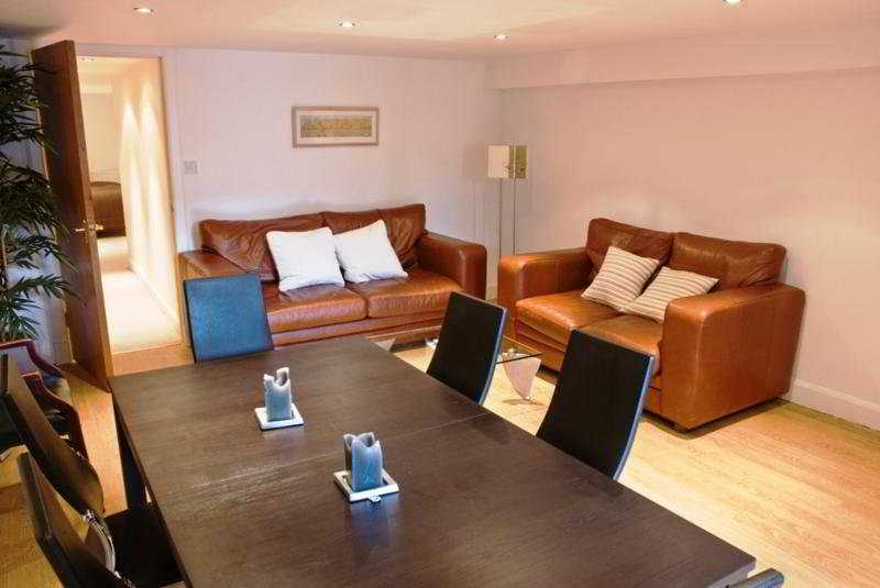 Fotos Hotel 16b York Place Lets In The City Edinburgh