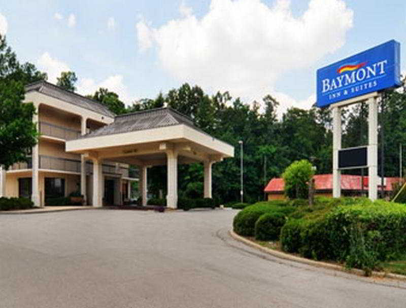 hotel Baymont Inn & Suites
