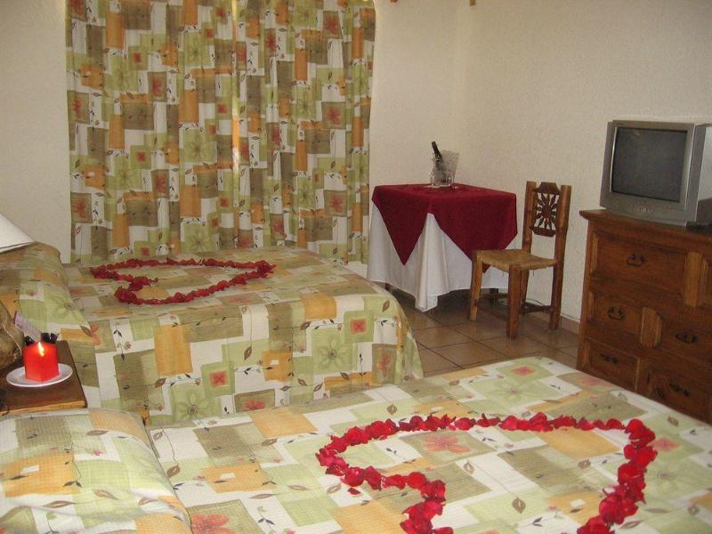 hotel Hacienda Bugambilias