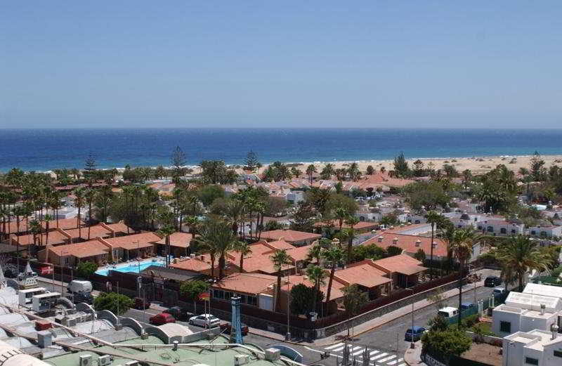 apartamentos Los Almendros (gay, Lesbian & Friends)
