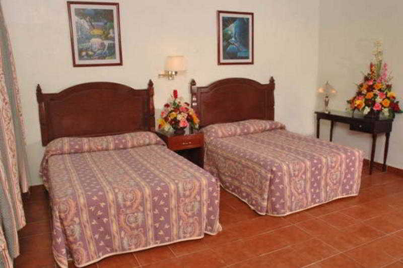 Fotos Hotel Marlon Heroes