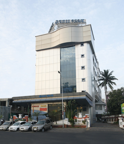hotel Benzz Park Tulip