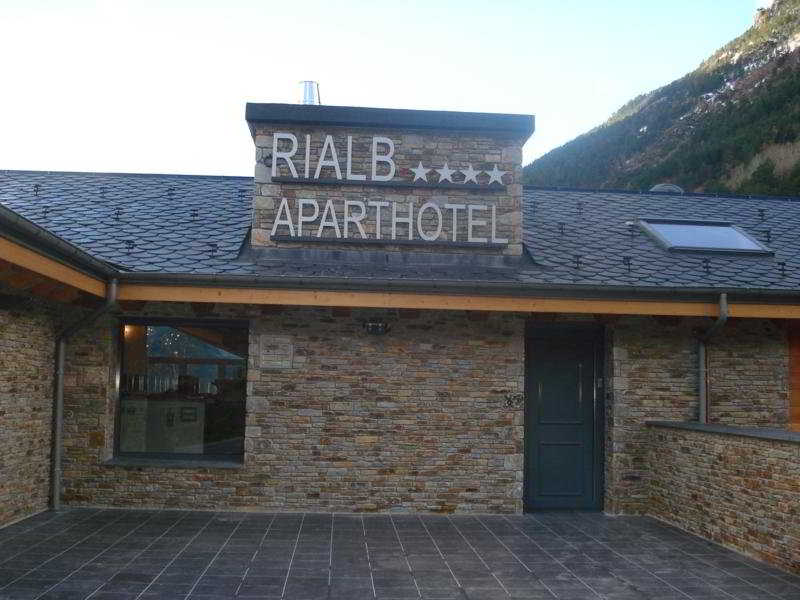 apartahotel Rialb