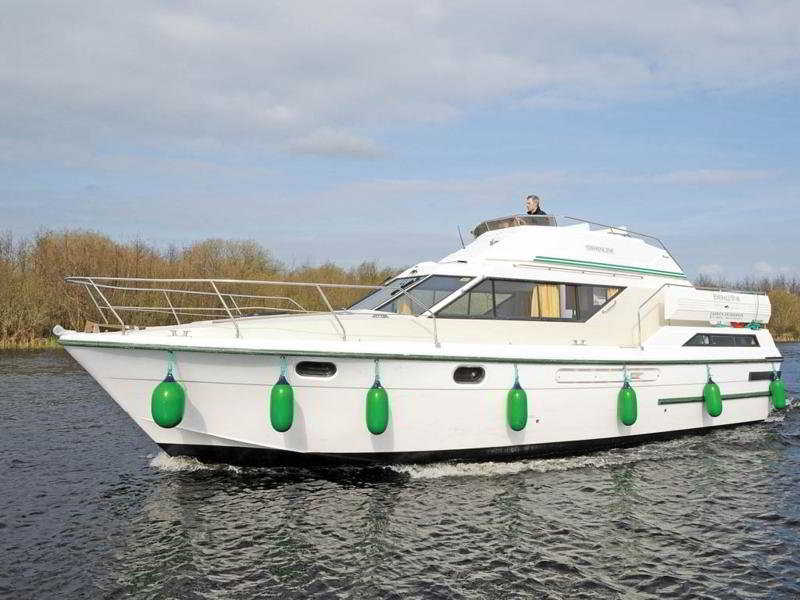 Fotos Pendiente De Categoria Emerald Star Carrick-on-shannon