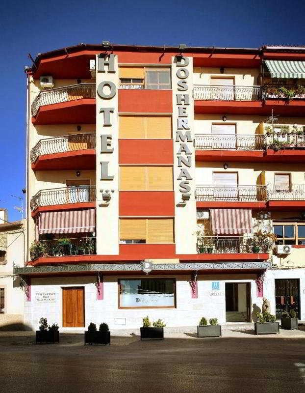 hotel Dos Hermanas