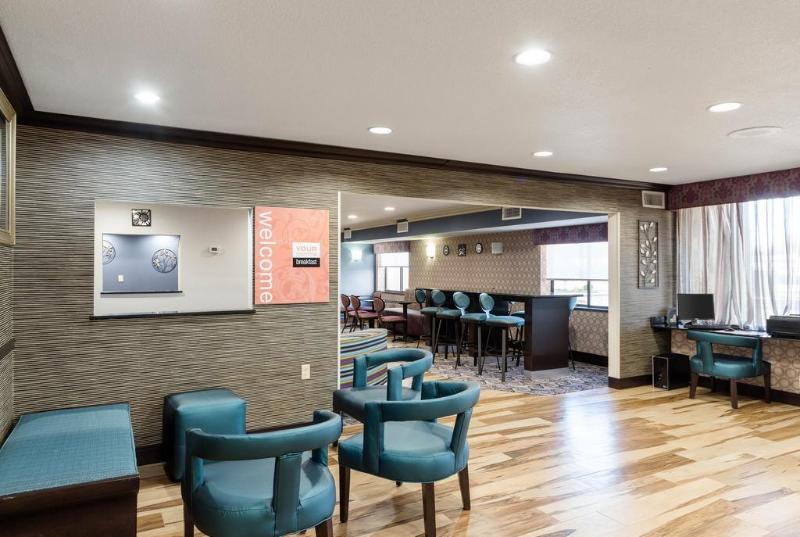 hotel Comfort Inn & Suites Tulsa