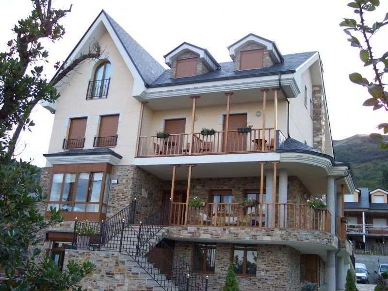 viviendas Villa Mencia