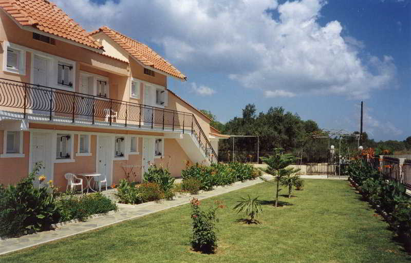 apartamentos Paradise Studios