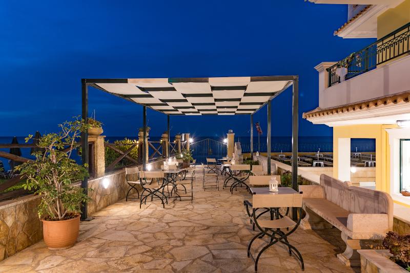 apartamentos Andreolas Luxury Suites