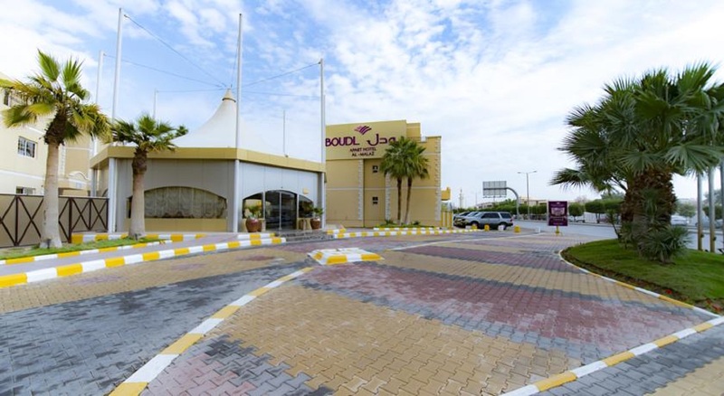 standard Boudl Al Malaz