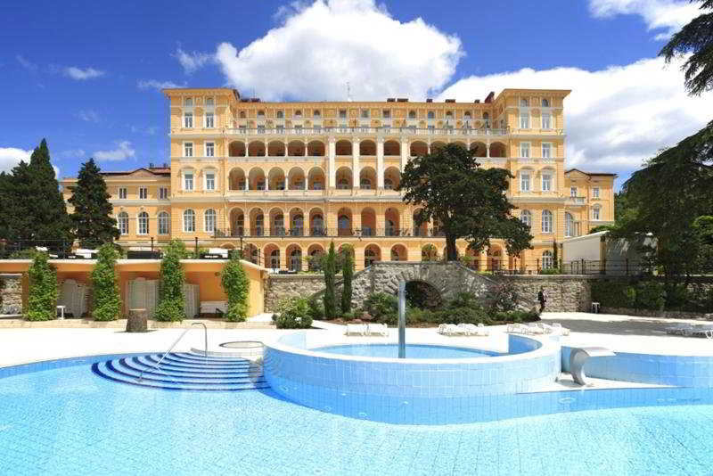 hotel Falkensteiner Hotel Therapia