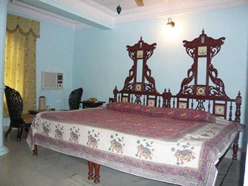 hotel Shambhu Vilas