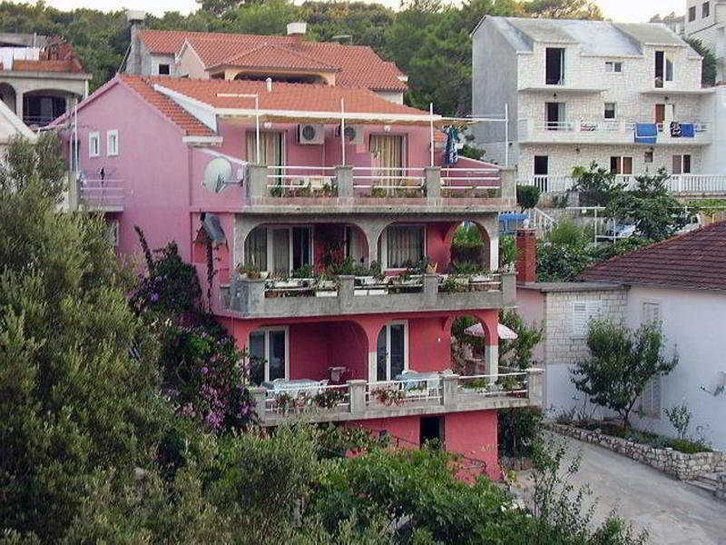 hotel Mia Apartments