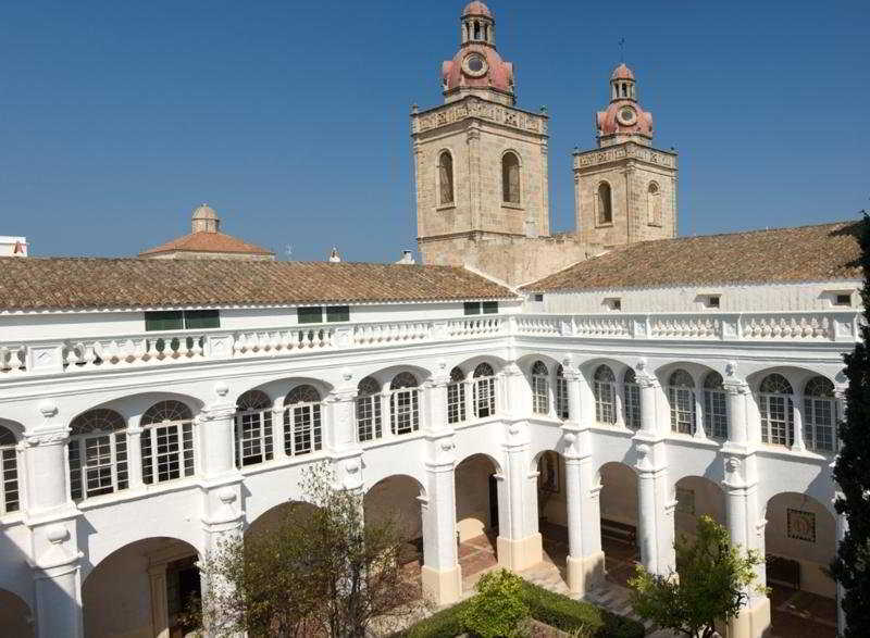 albergue El Claustre De Ciutadella