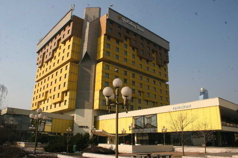 hotel Holiday