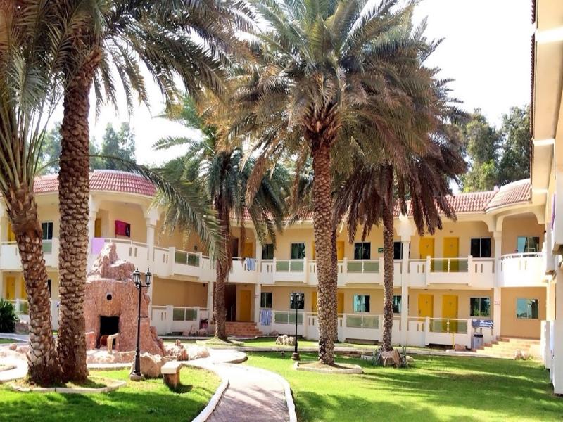 hotel Flamingo Beach Resort