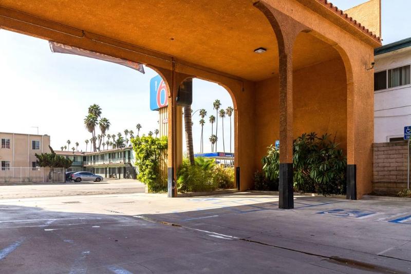 hotel Econo Lodge Near Lax