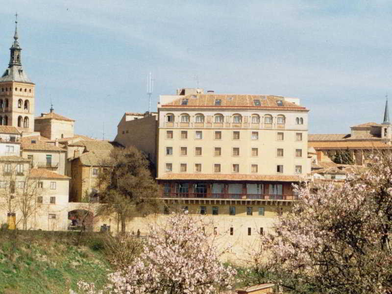 HOTEL LAS Ciudad - Segovia