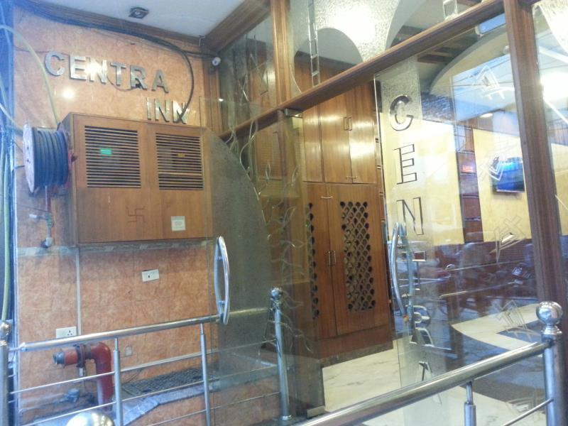 hotel Centra Inn