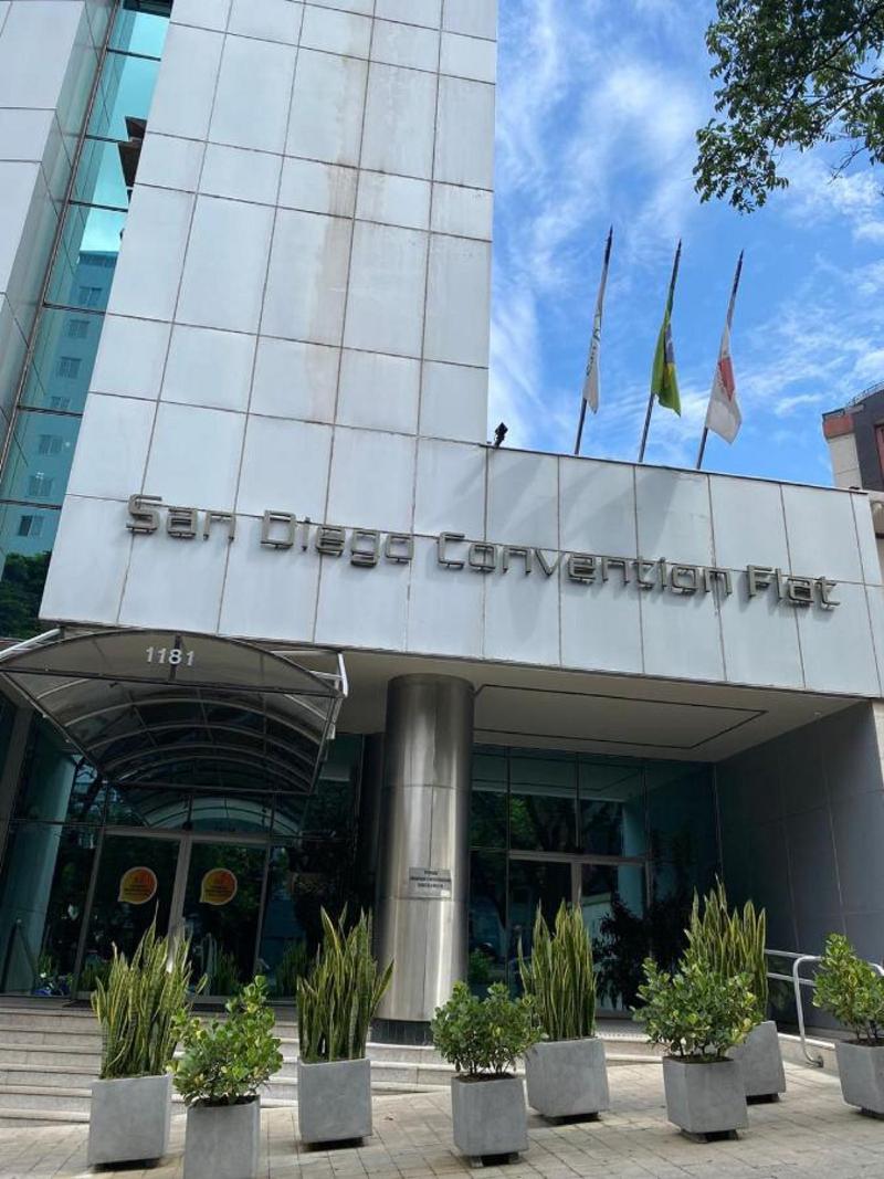 hotel San Diego Convention Lourdes
