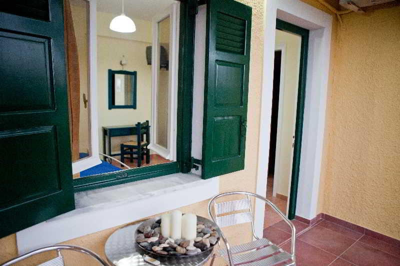 apartamentos Venetia Studios