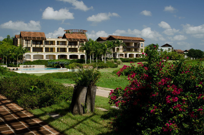 hotel Los Altos Residences
