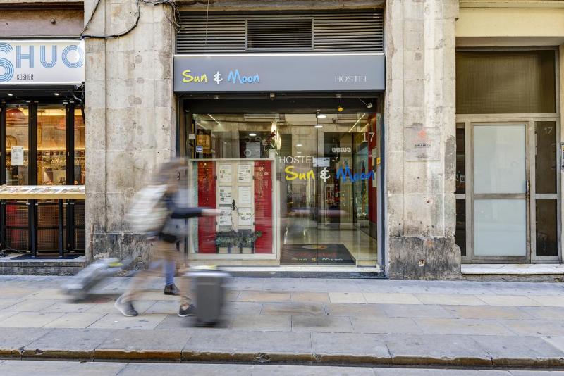 albergue Sun & Moon Hostel