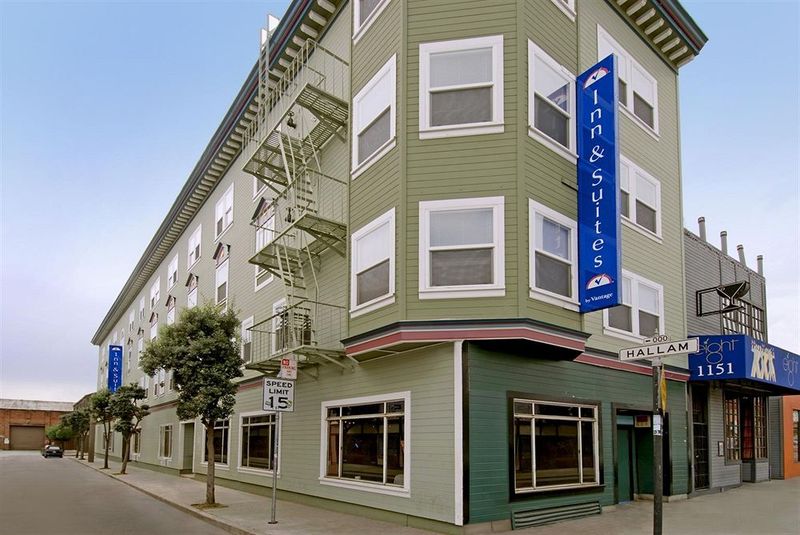 hotel Americas Best Value Inn Soma
