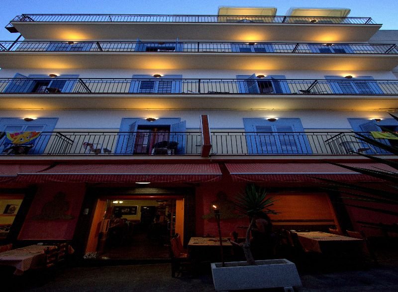 hotel Hostal Ferrer