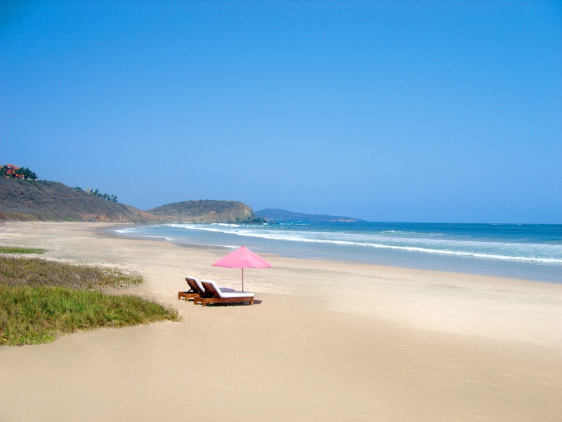 boutique Las Alamandas Resort