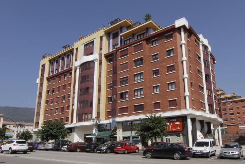 hotel Carbayon