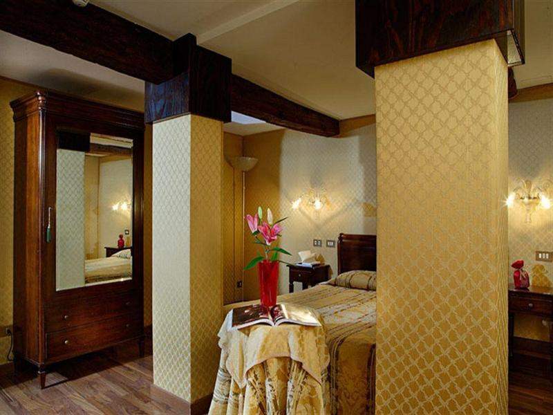 hotel Arco Antico