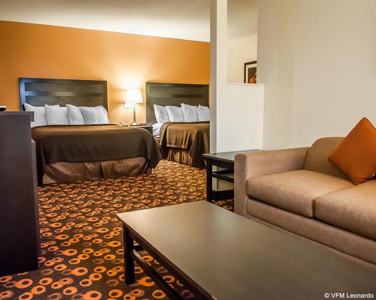 hotel Rodeway Inn & Suites