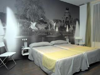 hotel Hotel Curious