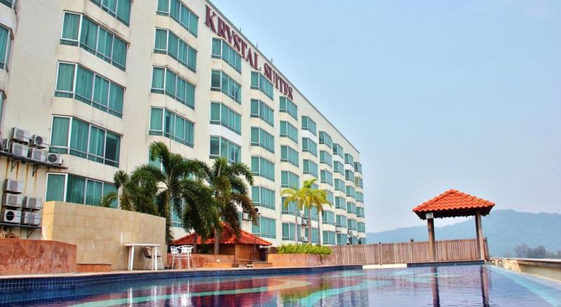 hotel The Krystal Suites Service Apartment
