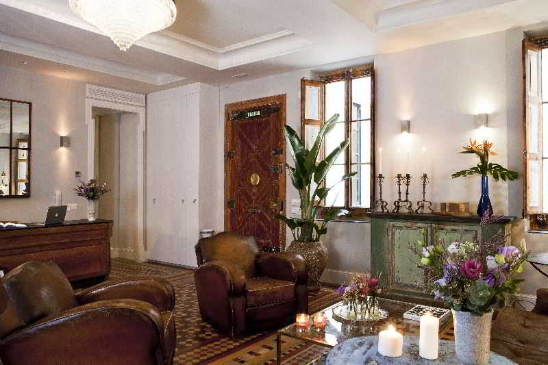 boutique We Boutique Hotel