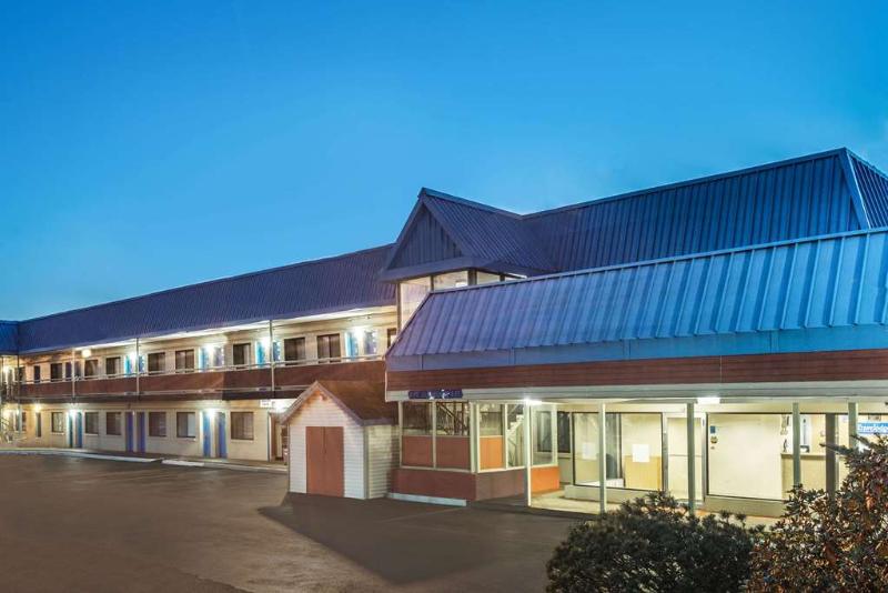 hotel Travelodge Natick
