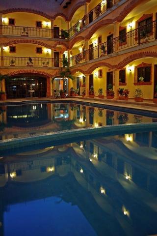 Fotos Hotel Playa Del Carmen H&a
