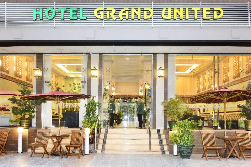 hotel Hotel Grand United (ahlone Branch)