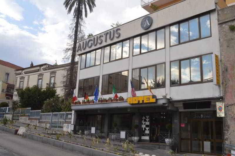 hotel Augustus